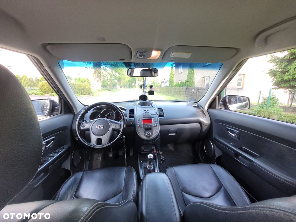 Kia Soul 1.6 L EU5 - 8