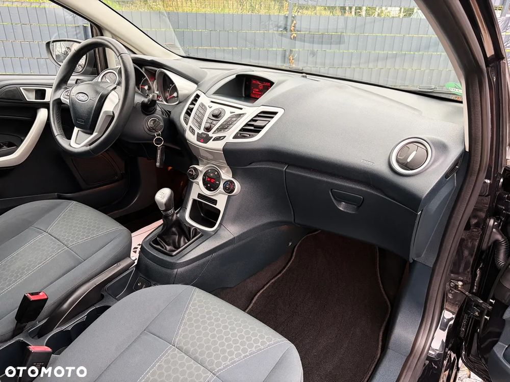 Ford Fiesta 1.25 Titanium X - 7