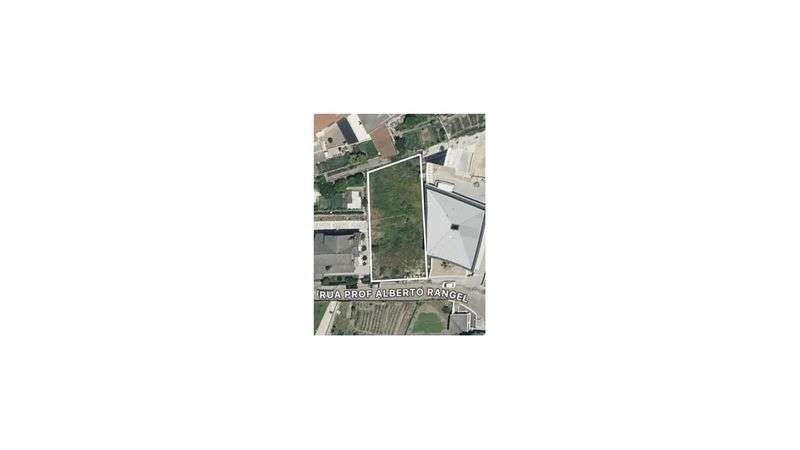 Terreno para Construção — Localização Perfeita para Investimento - Grande imagem: 5/9