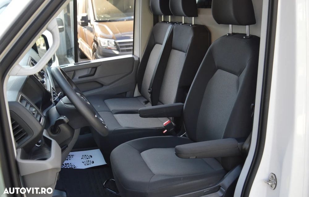 Volkswagen CRAFTER - 9