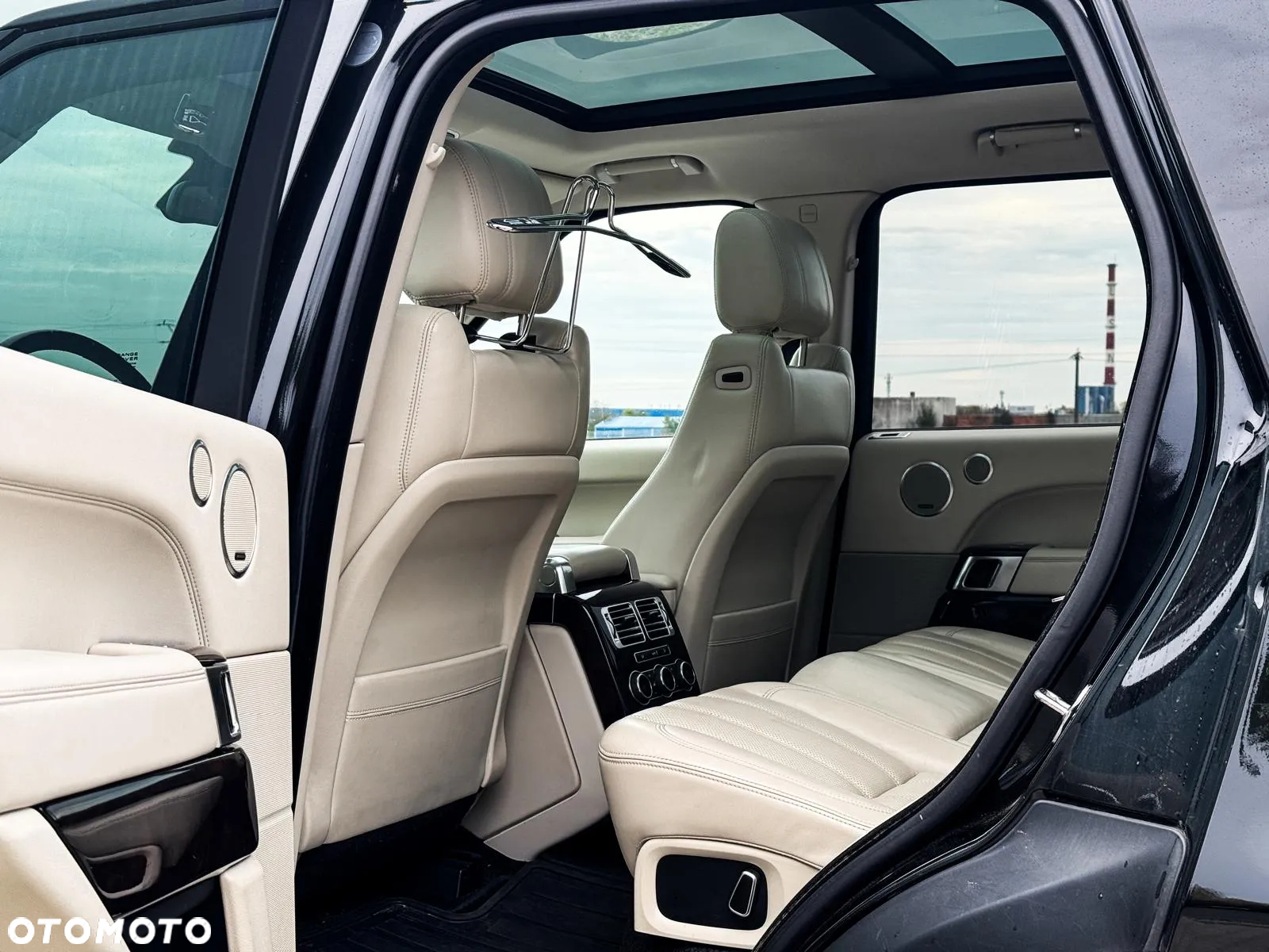 Land Rover Range Rover 4.4SD V8 Vogue - 15