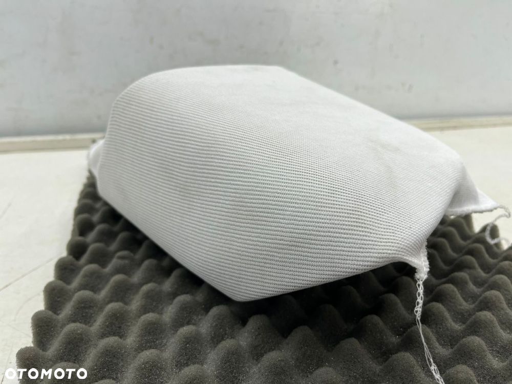 Wydech Macan I 95b LIFT 21r.- NOWA prawa tylna końcówka tłumika nasadka oryginalna prawy tył - 10