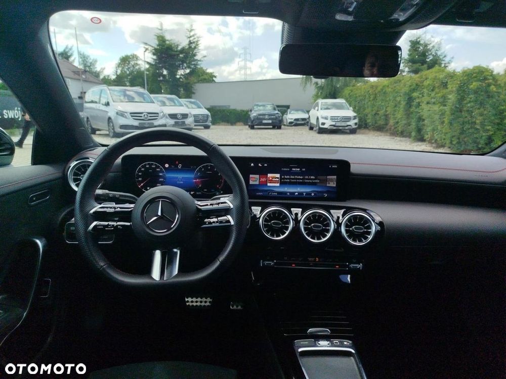 Mercedes-Benz CLA - 15