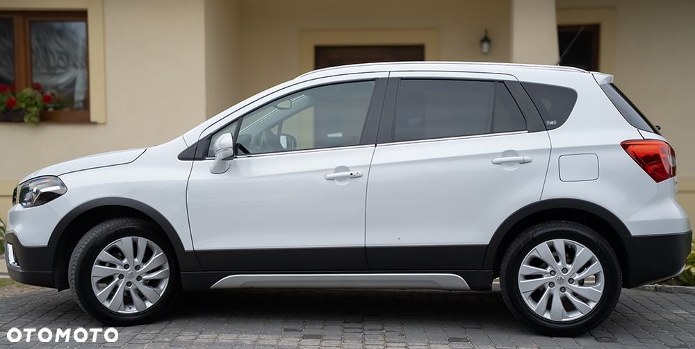 Suzuki SX4 S-Cross 1.4 SHVS Premium - 24