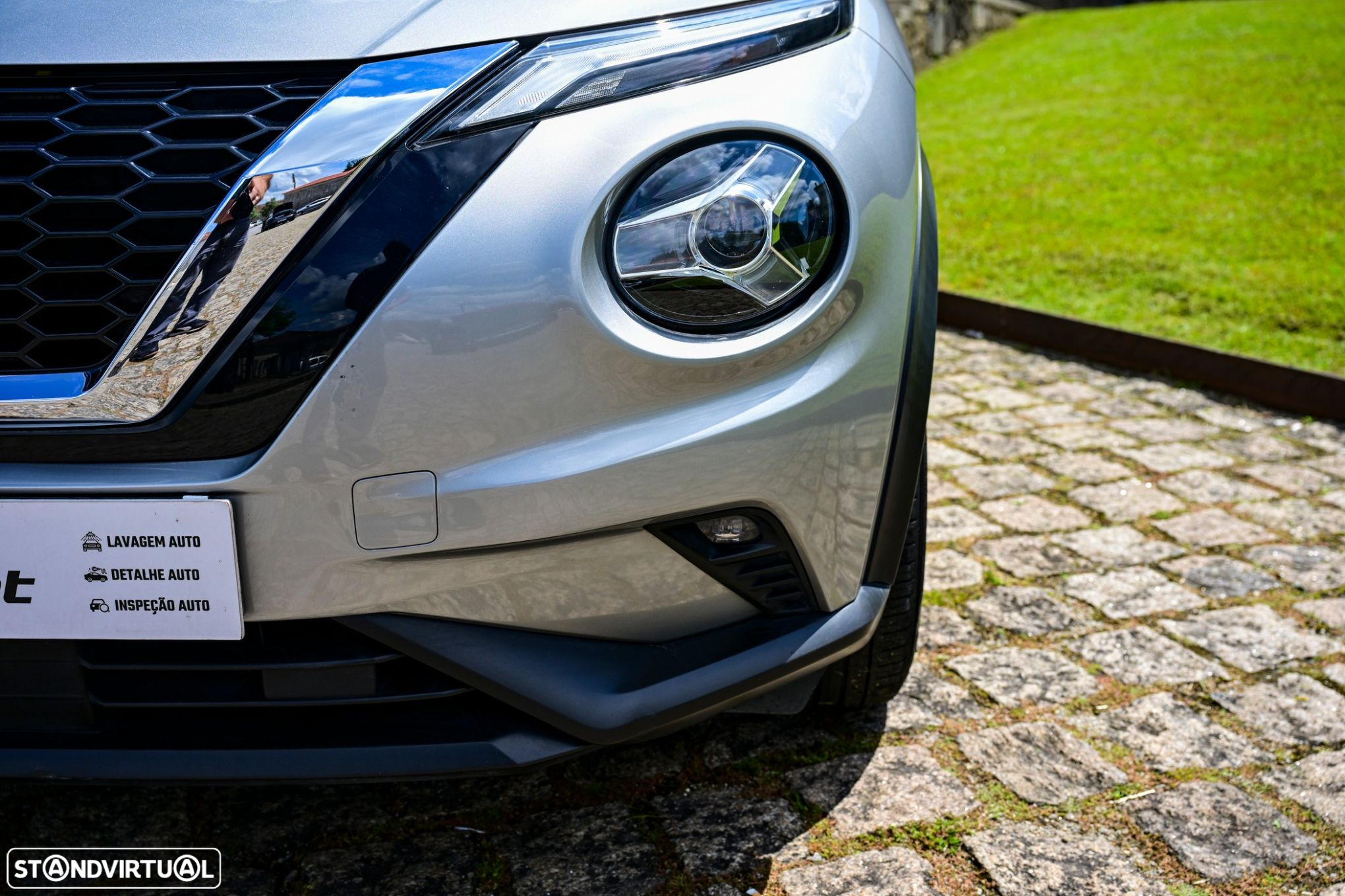 Nissan Juke 1.0 DIG-T N-Connecta - 10