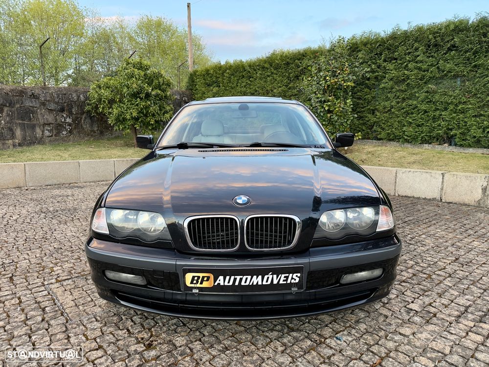 BMW 320 d - 11