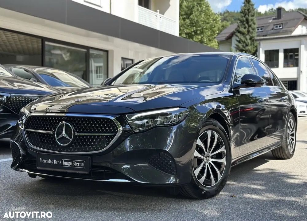 MERCEDES-BENZ Clasa E