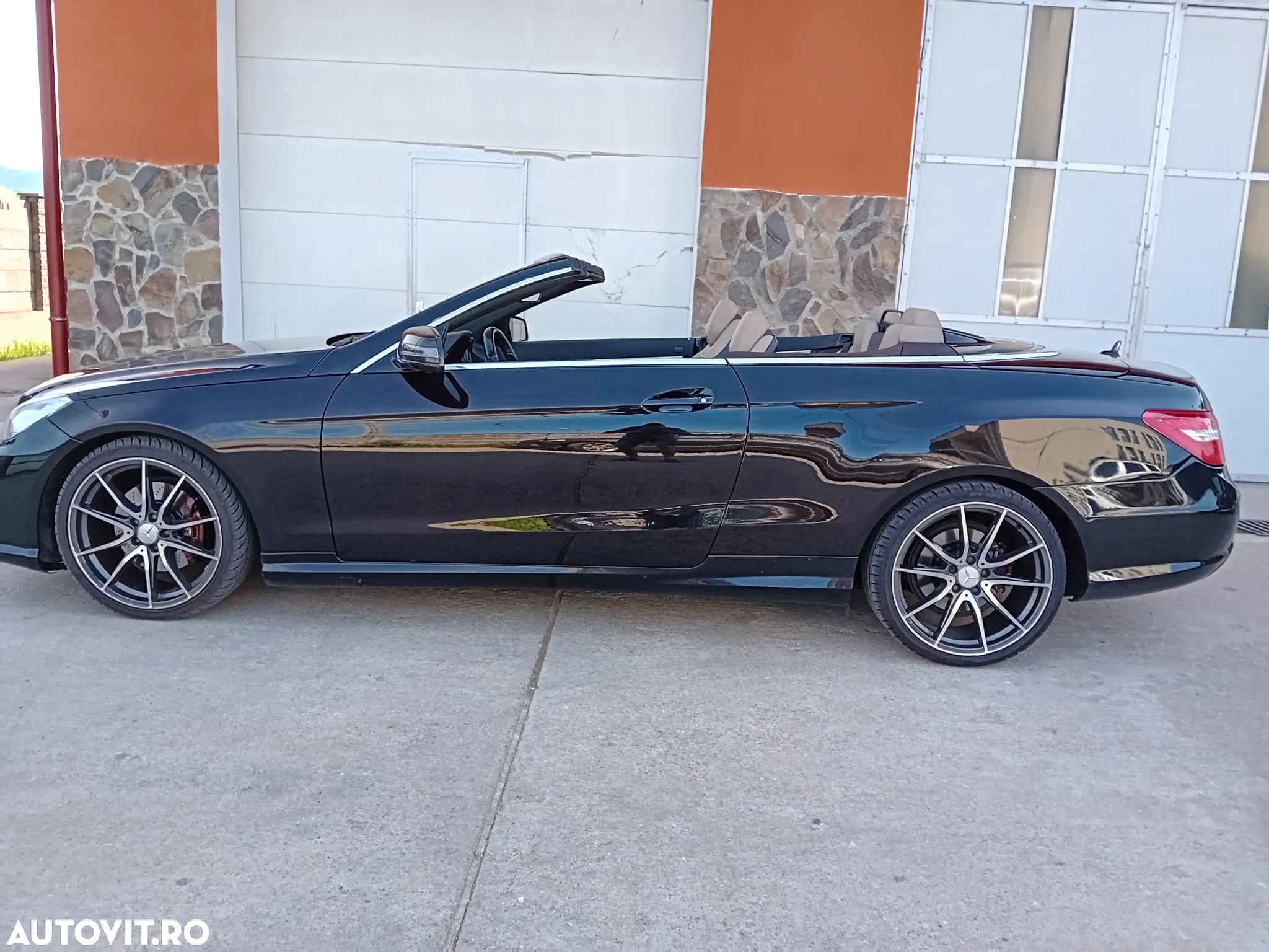 Mercedes-Benz E 220 (BlueTEC) d Cabrio - 6
