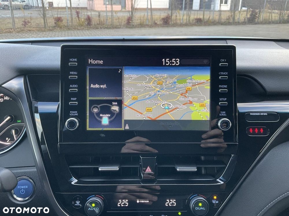 Toyota Camry 2.5 Hybrid Executive CVT - 8