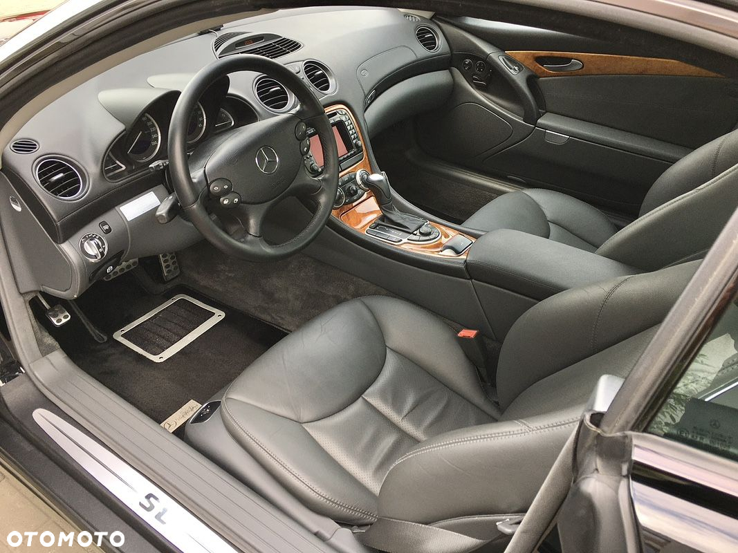 Mercedes-Benz SL 500 - 6