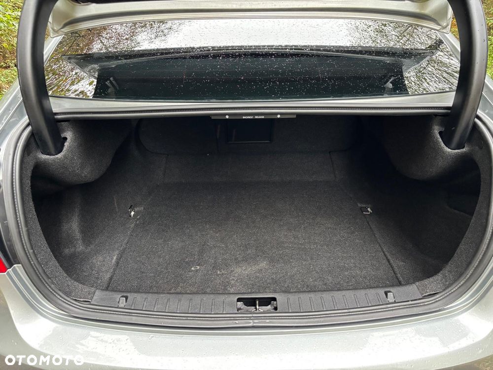 Volvo S60 D4 Drive-E Momentum - 9