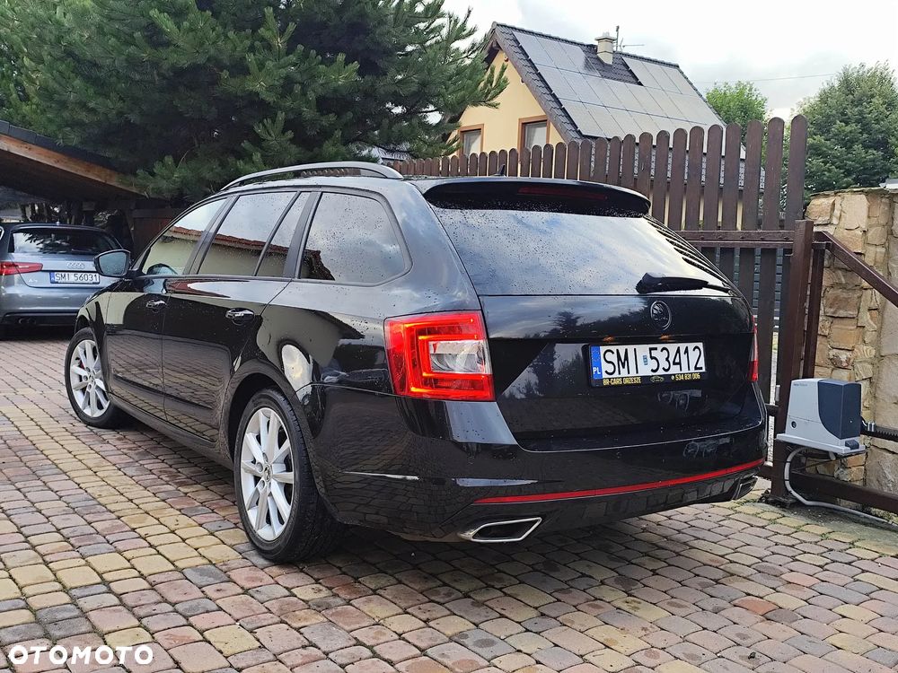 Skoda Octavia 2.0 TDI RS DSG - 36