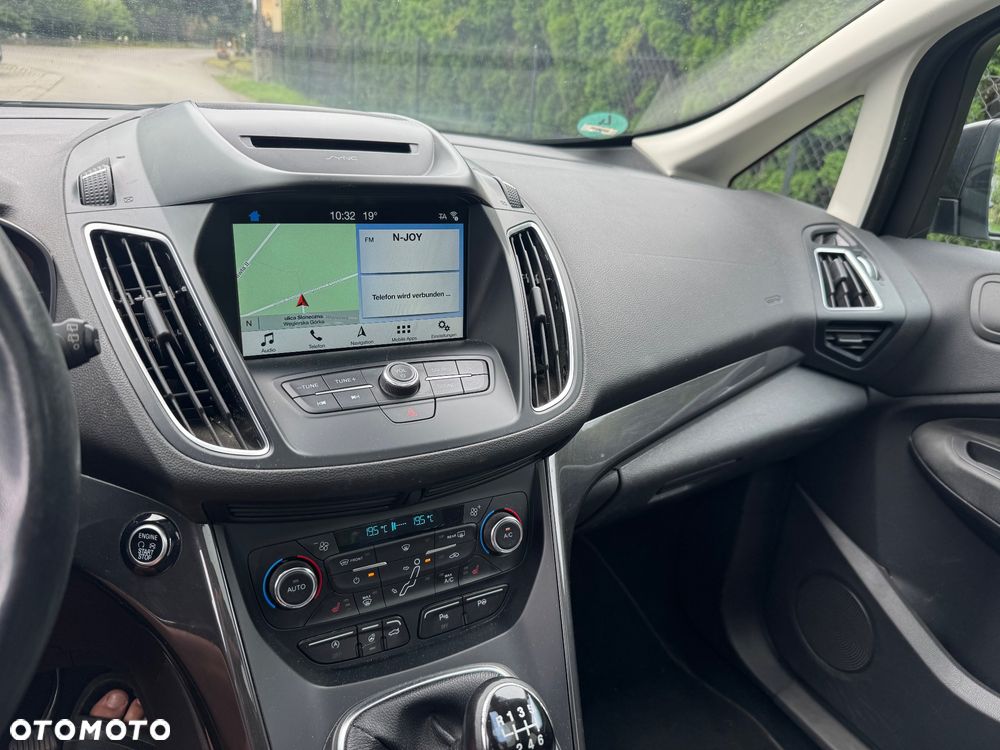 Ford C-MAX 2.0 TDCi Start-Stop-System Titanium - 17