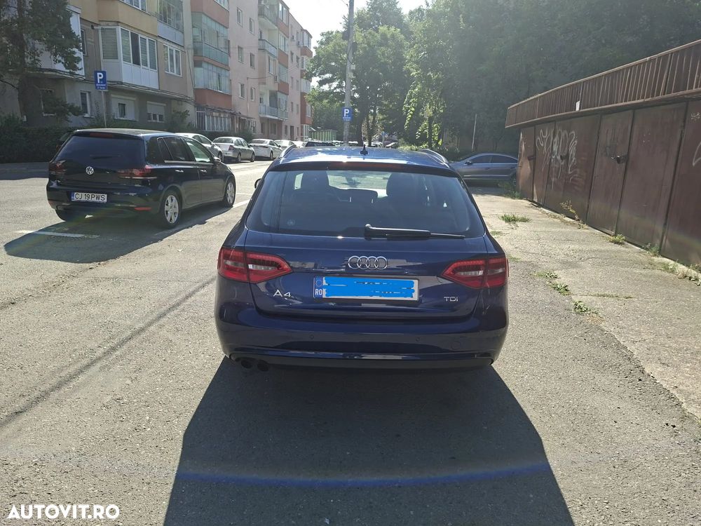 Audi A4 Limuzina 2.0 TDI B8 - 5