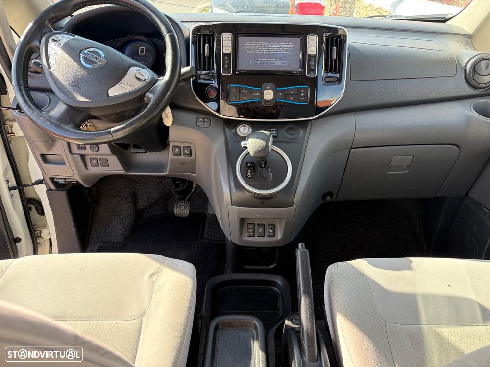 Nissan NV200 Combi - 6