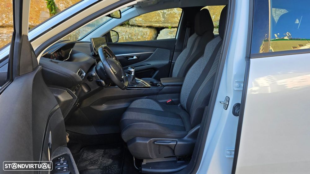 Peugeot 3008 1.5 BlueHDi Active - 40