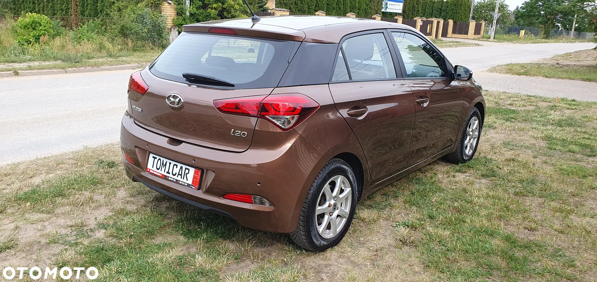 Hyundai i20 1.2 YES Silver - 12