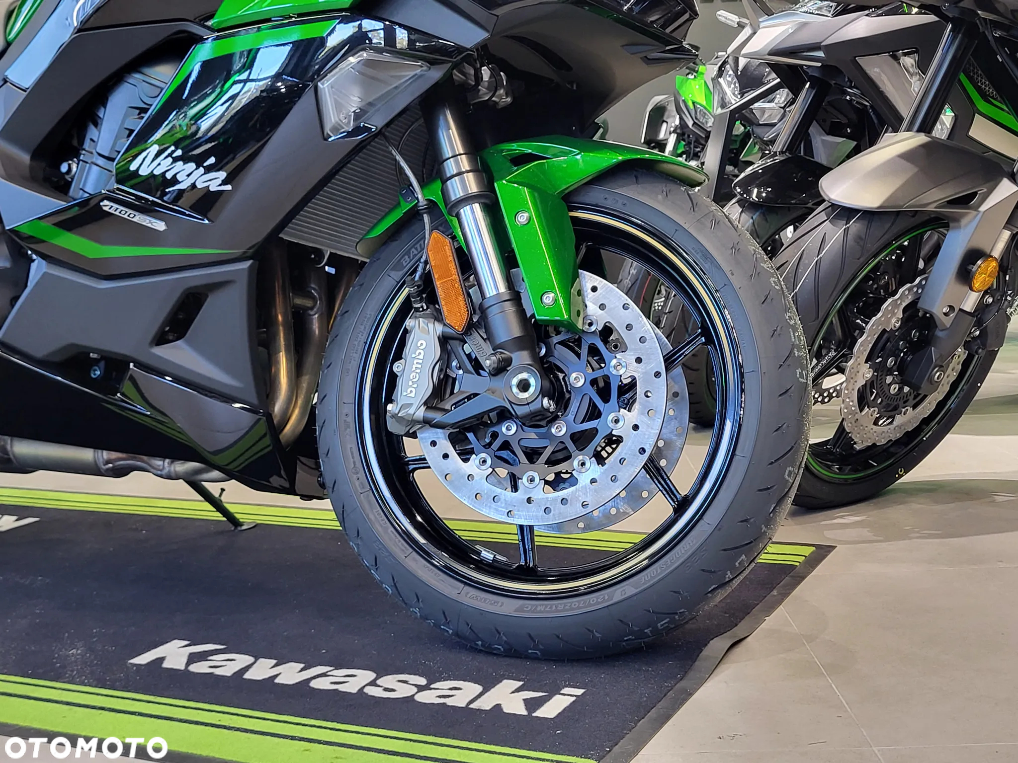 Kawasaki Ninja - 4