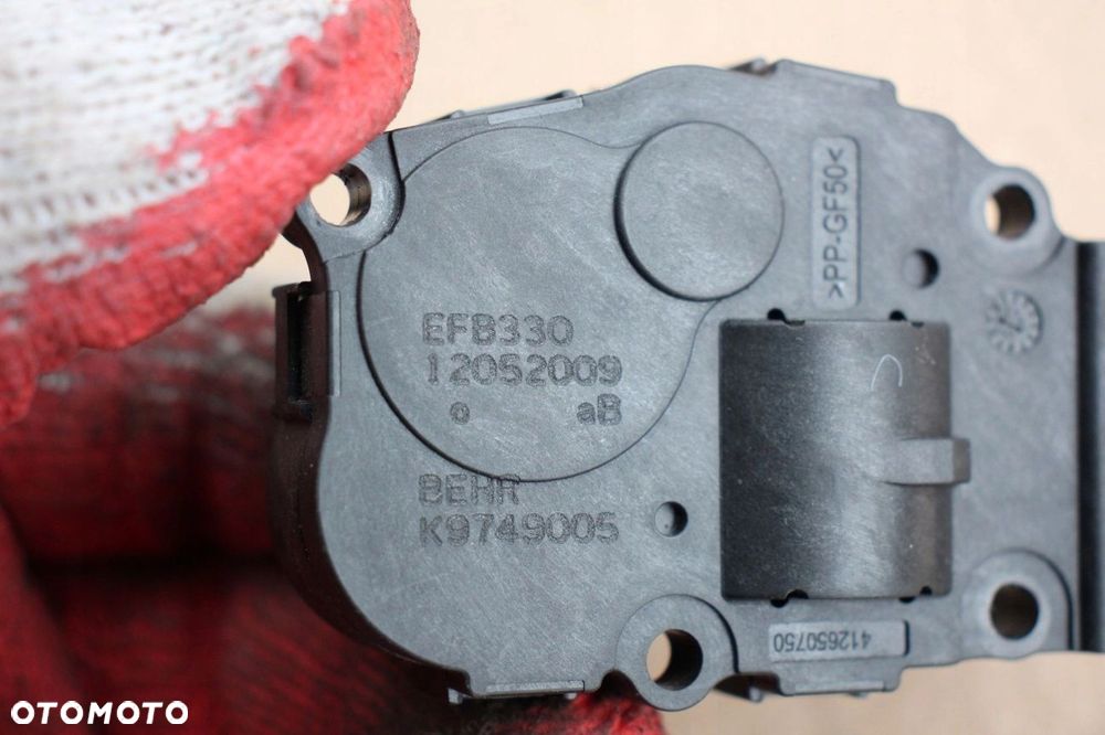 Silniczek nagrzewnicy Mercedes BMW EFB330 - 4