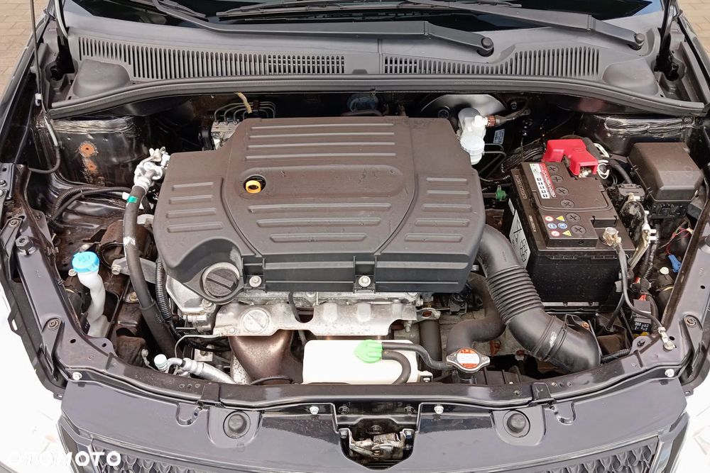 Suzuki SX4 1.6 Comfort 4WD - 38