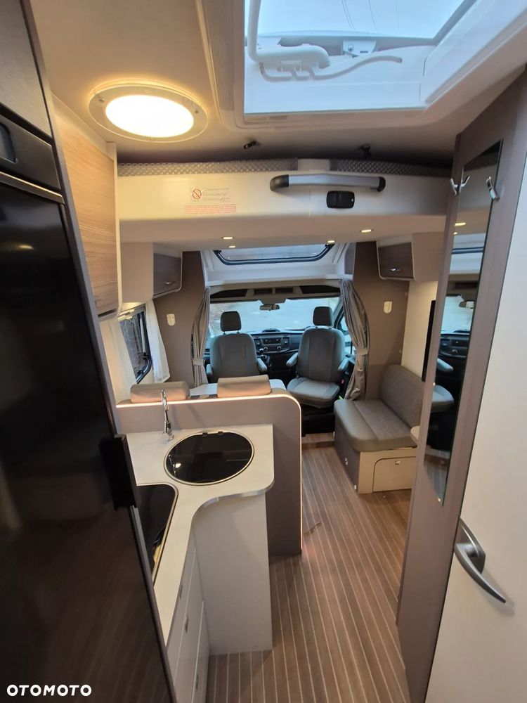 Etrusco 6.9 SF 7m FV23% 4os. MAX doposażony półintegra opuszczane łóżko IGŁA - 15