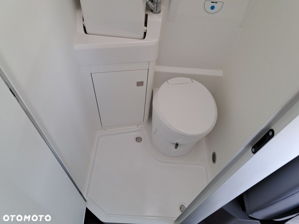 Volkswagen Crafter - 13