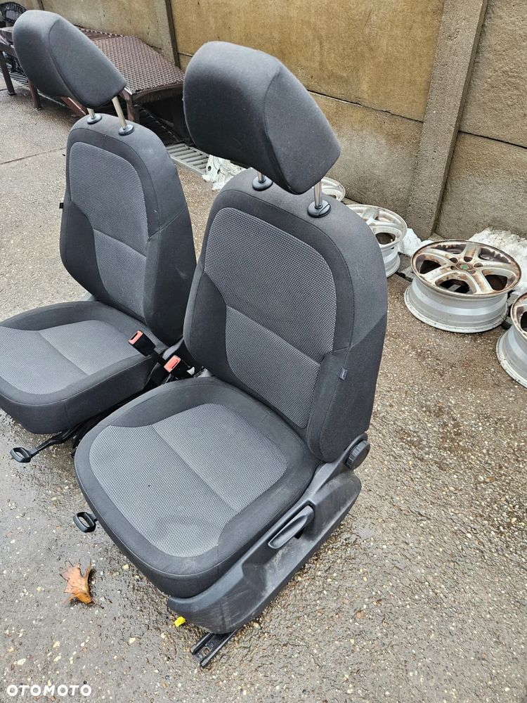 Fotele przednie SKODA YETI 09-13 - 4