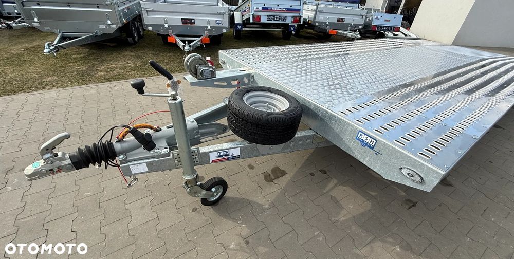 Niewiadów Laweta samochodowa  NIEWIADÓW Jupiter 3 osie 550x210 cm, DMC: 3500kg - 4