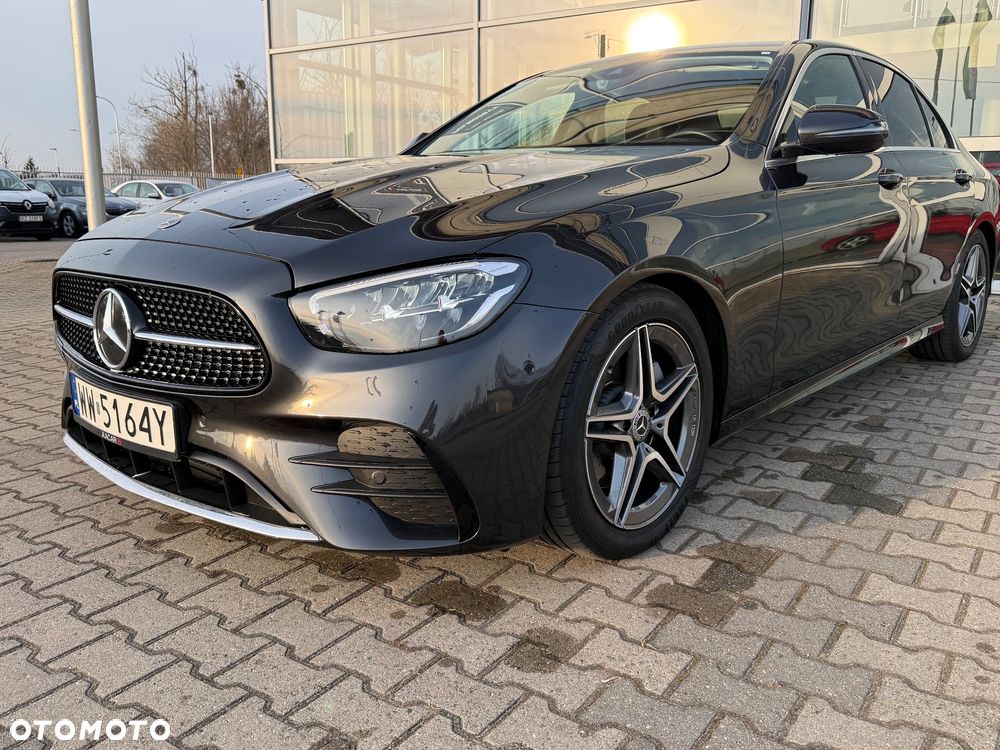 Mercedes-Benz Klasa E 220 d 4-Matic AMG - 21