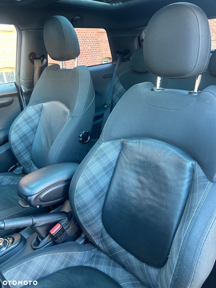 MINI Cooper John Works Trim - 18