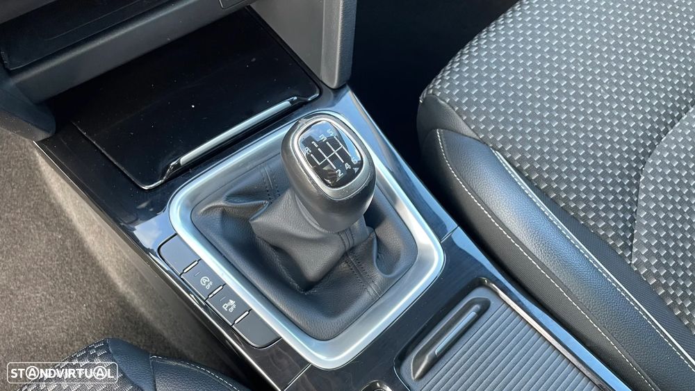 Kia Ceed SW 1.0 T-GDI TX+SRF - 24