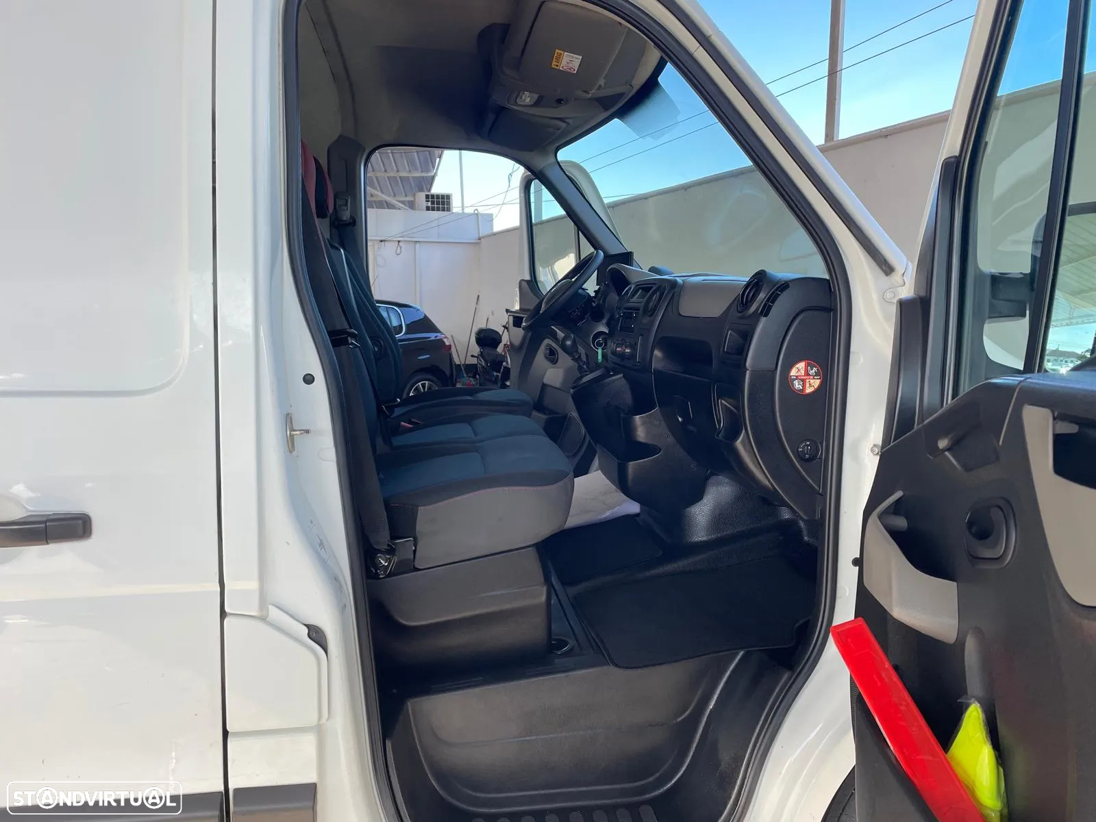Renault Master 2.3 DCI c/IVA Dedutível - 22