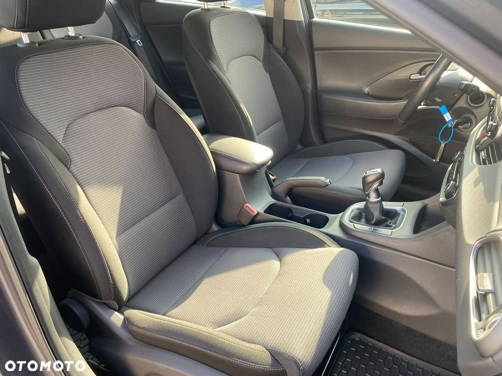 Hyundai i30 1.5 DPI Modern - 29