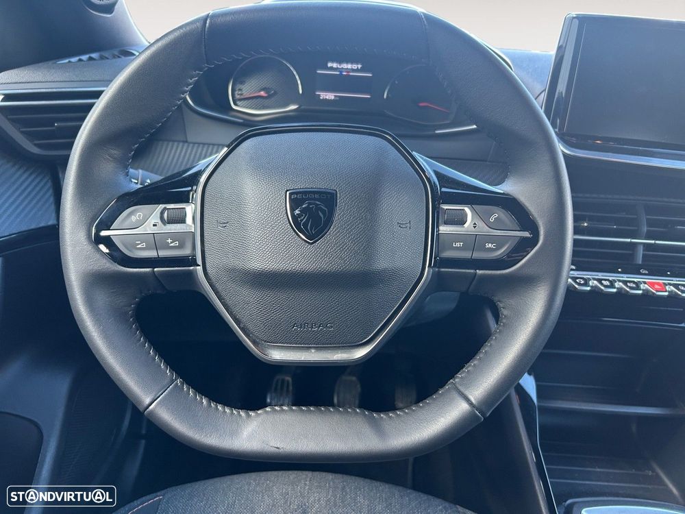 Peugeot 2008 1.2 PureTech Style - 12