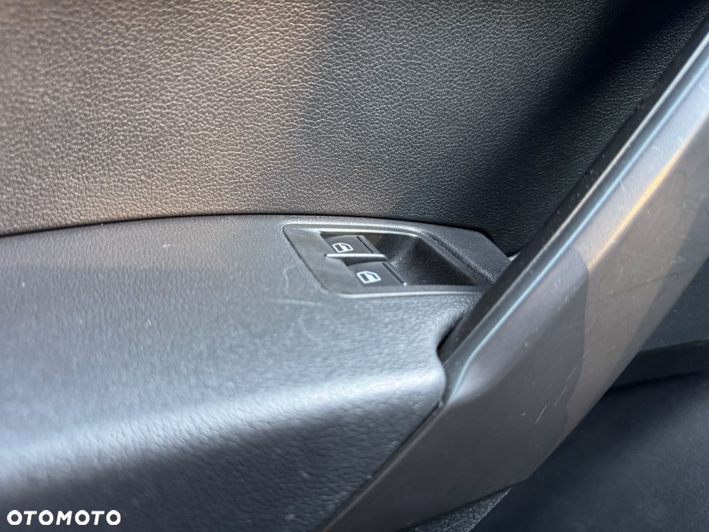 Volkswagen Caddy - 22