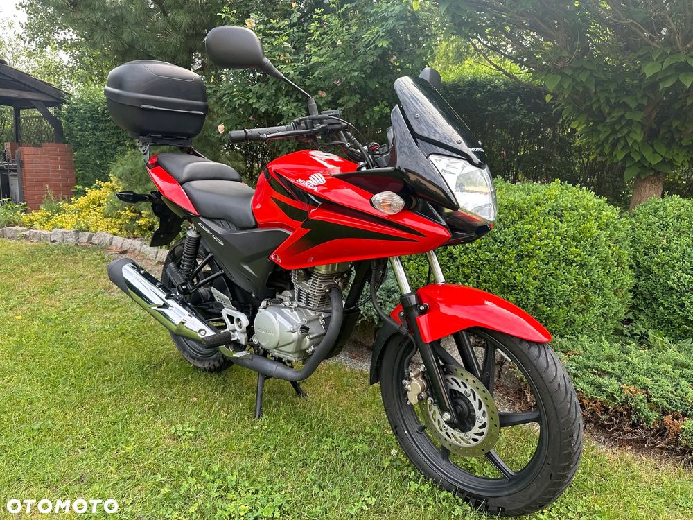 Honda CBF - 1