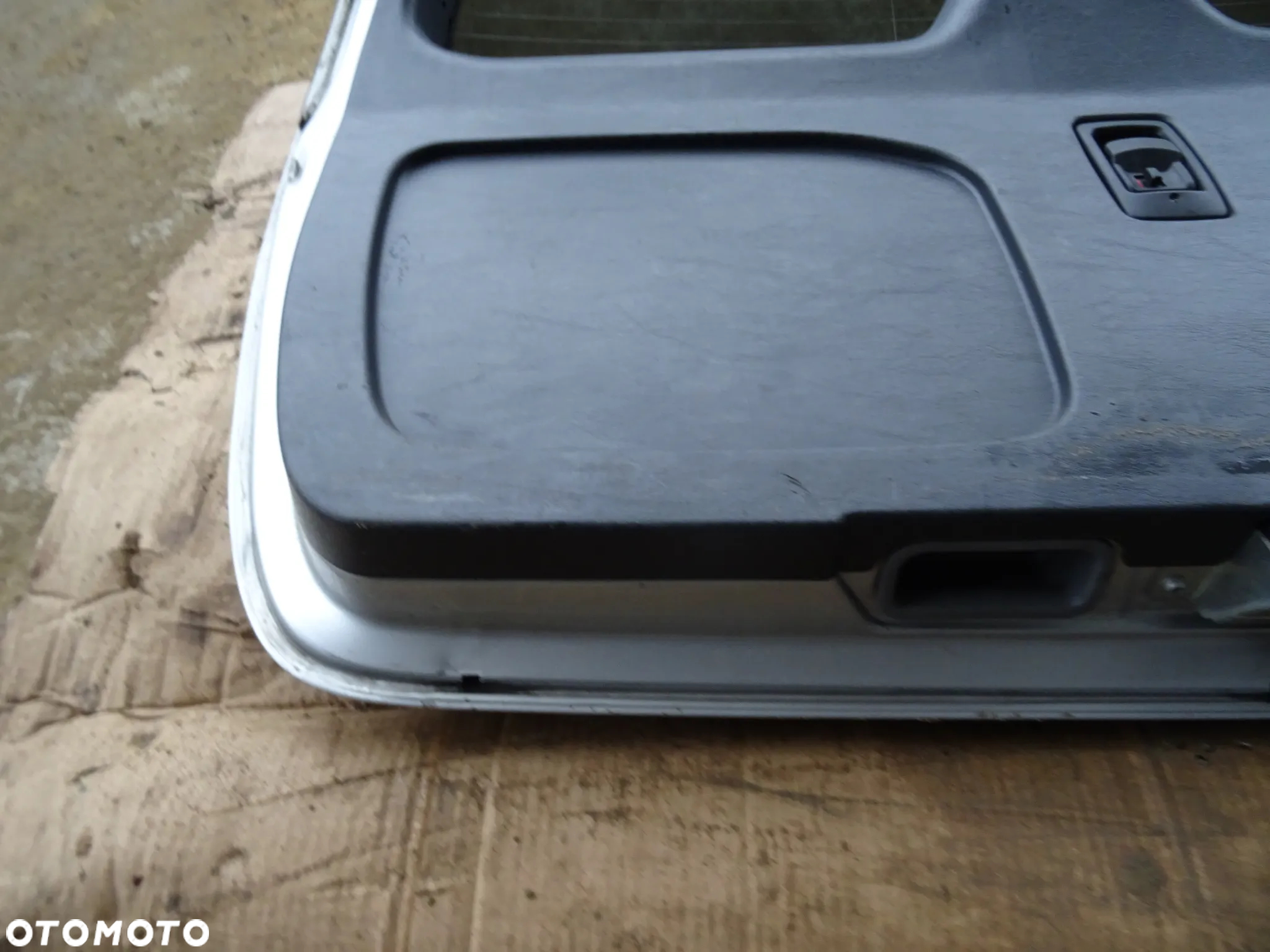 Klapa Bagażnika Mercedes ML W163 2000 744 (Goła) - 16