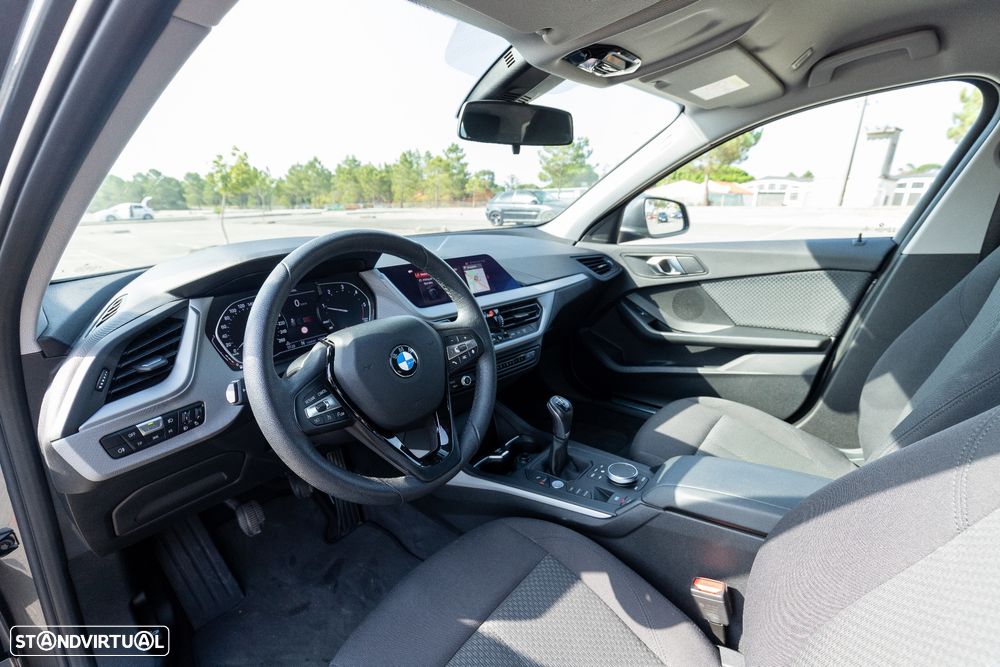 BMW 116 d Advantage — fotografia 5