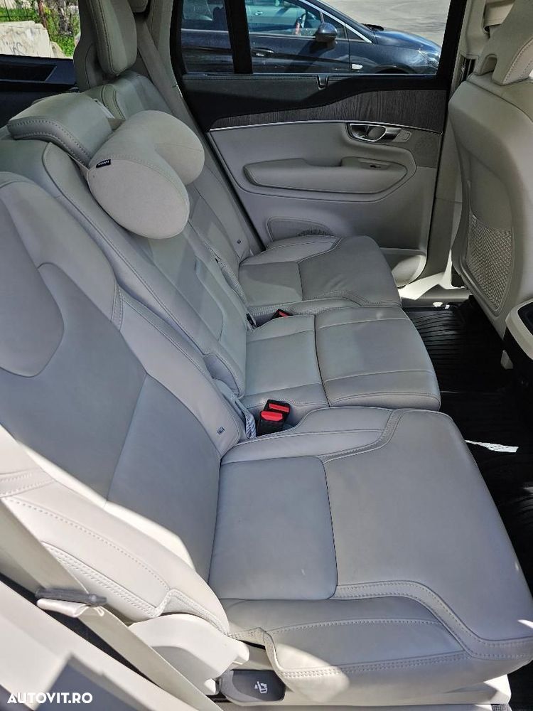 Volvo XC 90 - 10