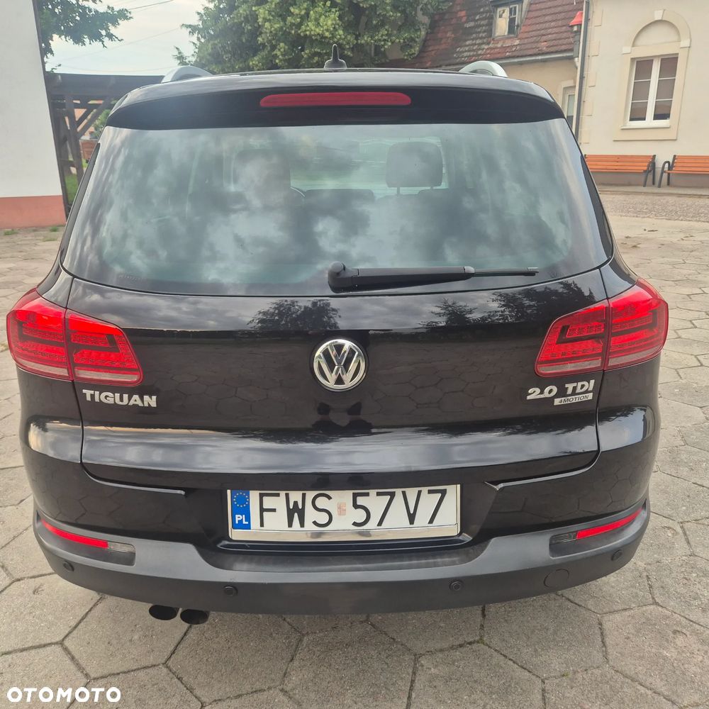 Volkswagen Tiguan 2.0 TDI DPF 4Motion BlueMotion Technology Lounge Sport & Style - 8