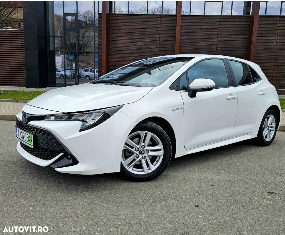 Toyota Corolla 1.8 Business Edition - 23