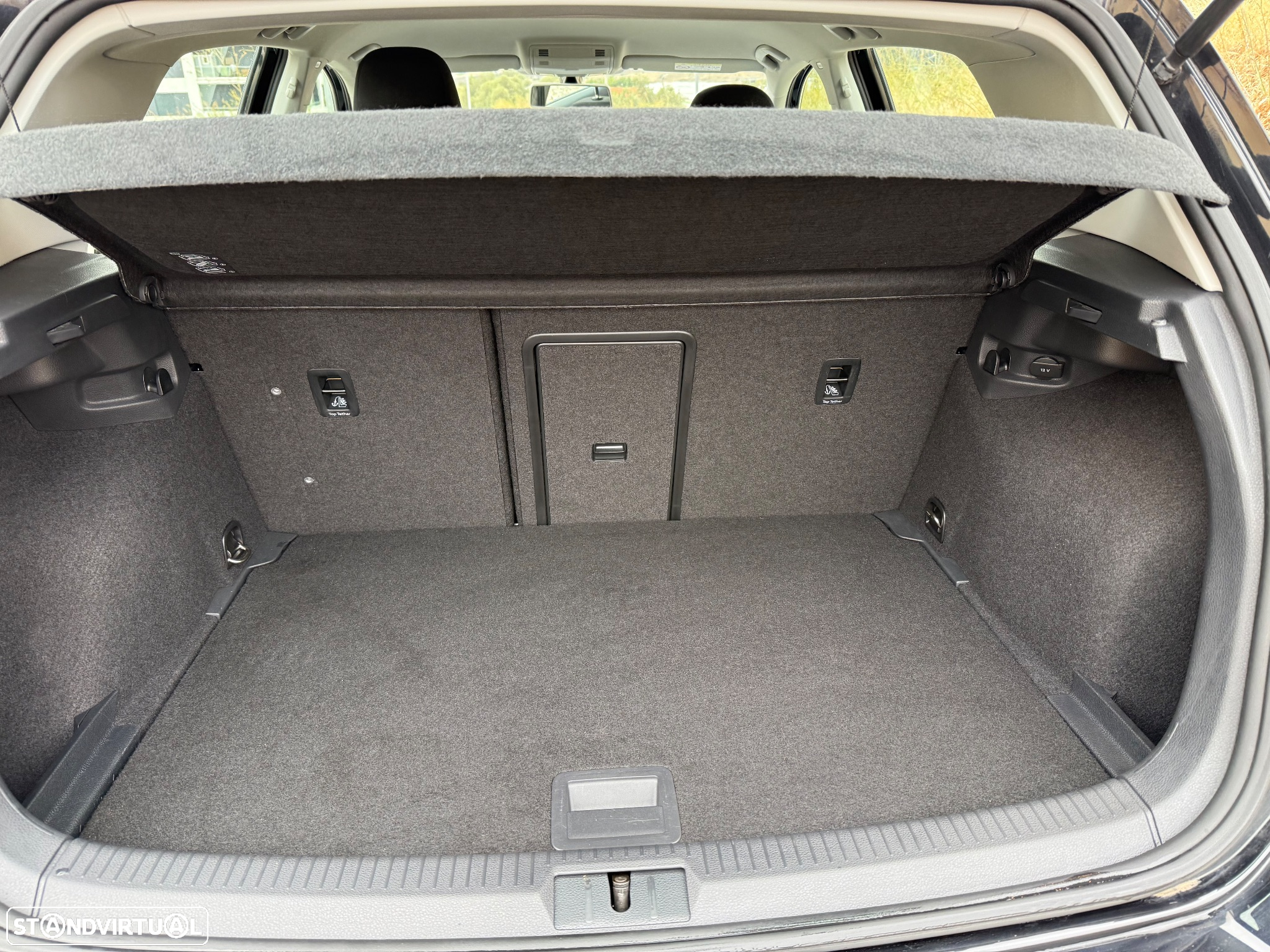 VW Golf 1.6 TDi BlueMotion Confortline - 10