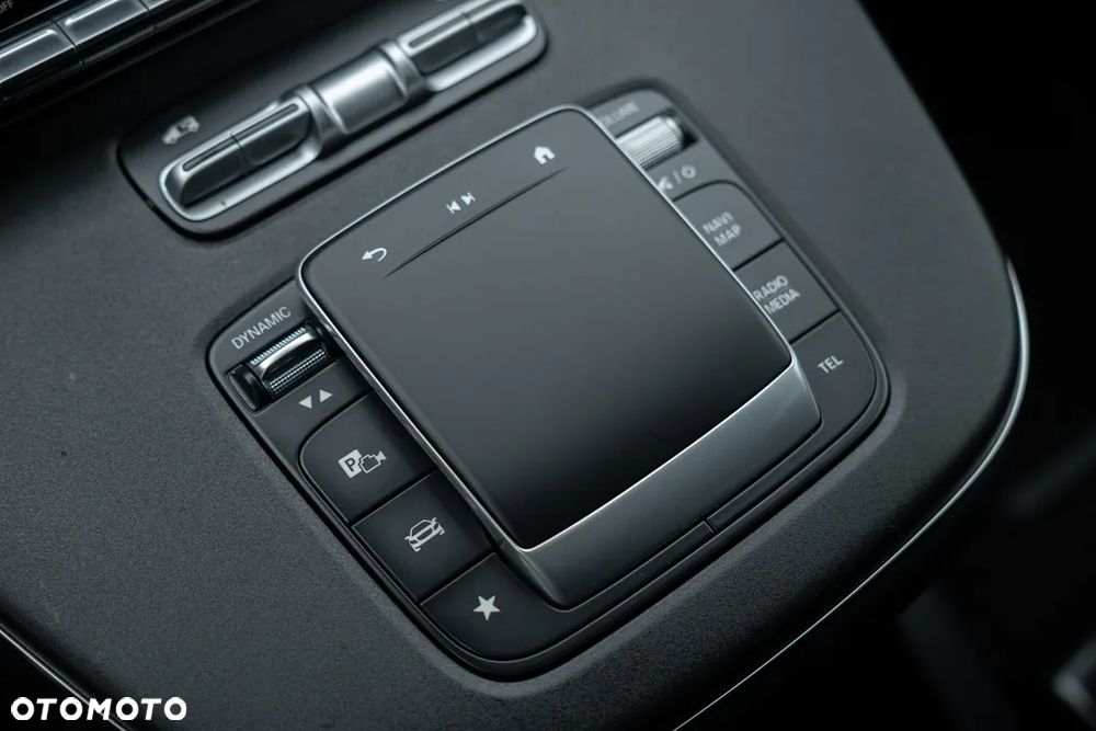 Mercedes-Benz Klasa V 300 d Avantgarde 9G-Tronic (d³ugi) - 14