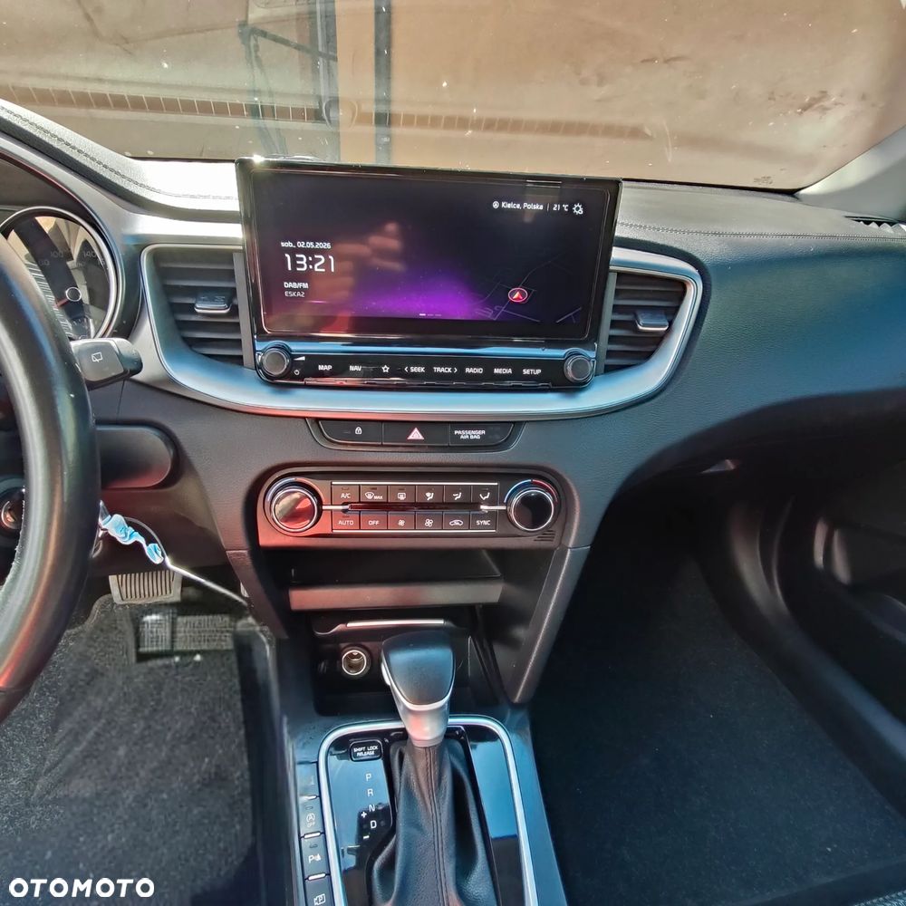Kia Ceed 1.6 CRDi mHEV L DCT - 12