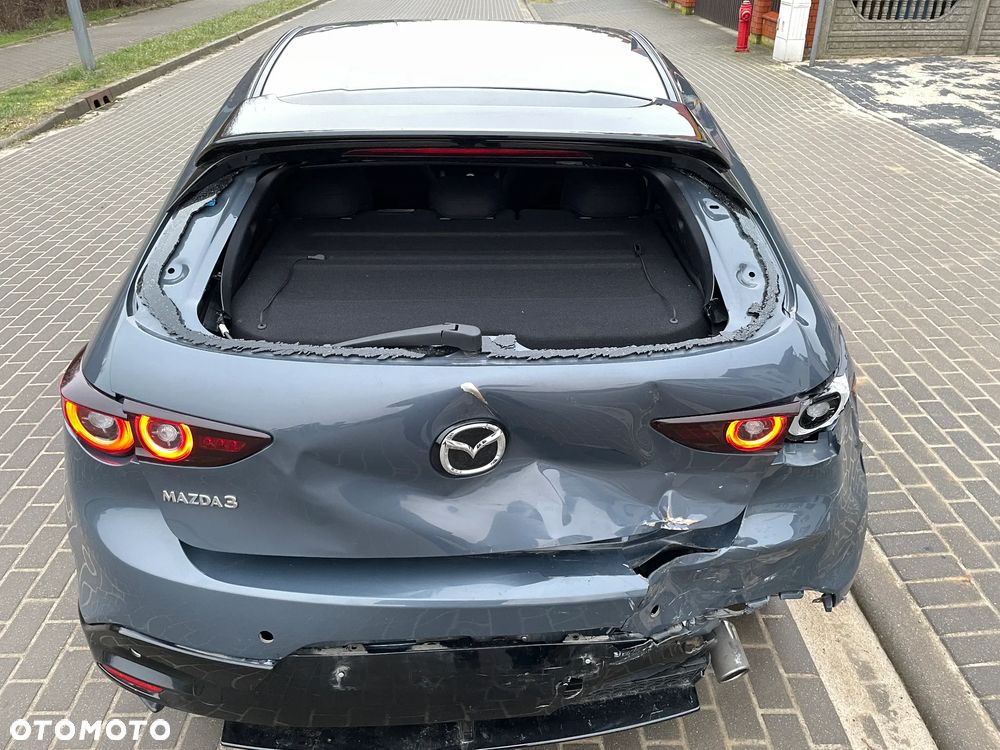 Mazda 3 2.0 mHEV Exclusive Line - 18