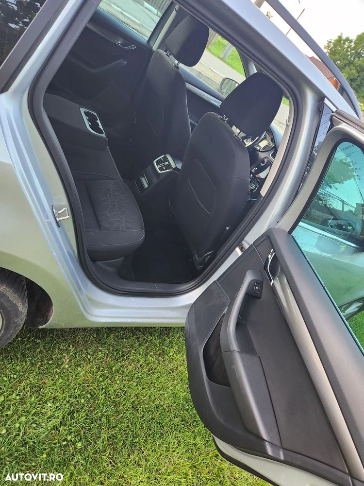 Skoda Octavia 1.6 TDI DSG Style - 15
