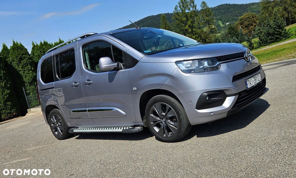 Toyota Proace City Verso 1.5 D-4D Family - 2