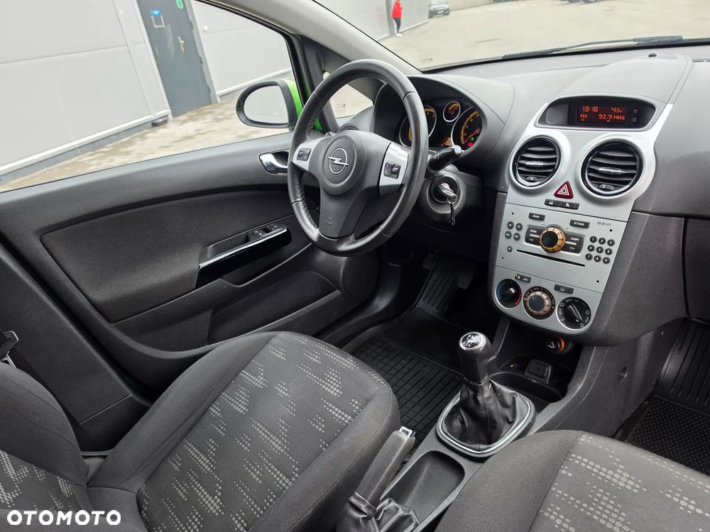 Opel Corsa - 6