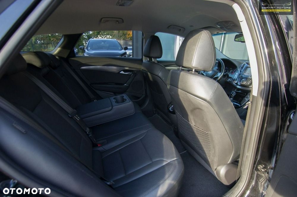Hyundai i40 1.7 CRDi BlueDrive Premium DCT - 31
