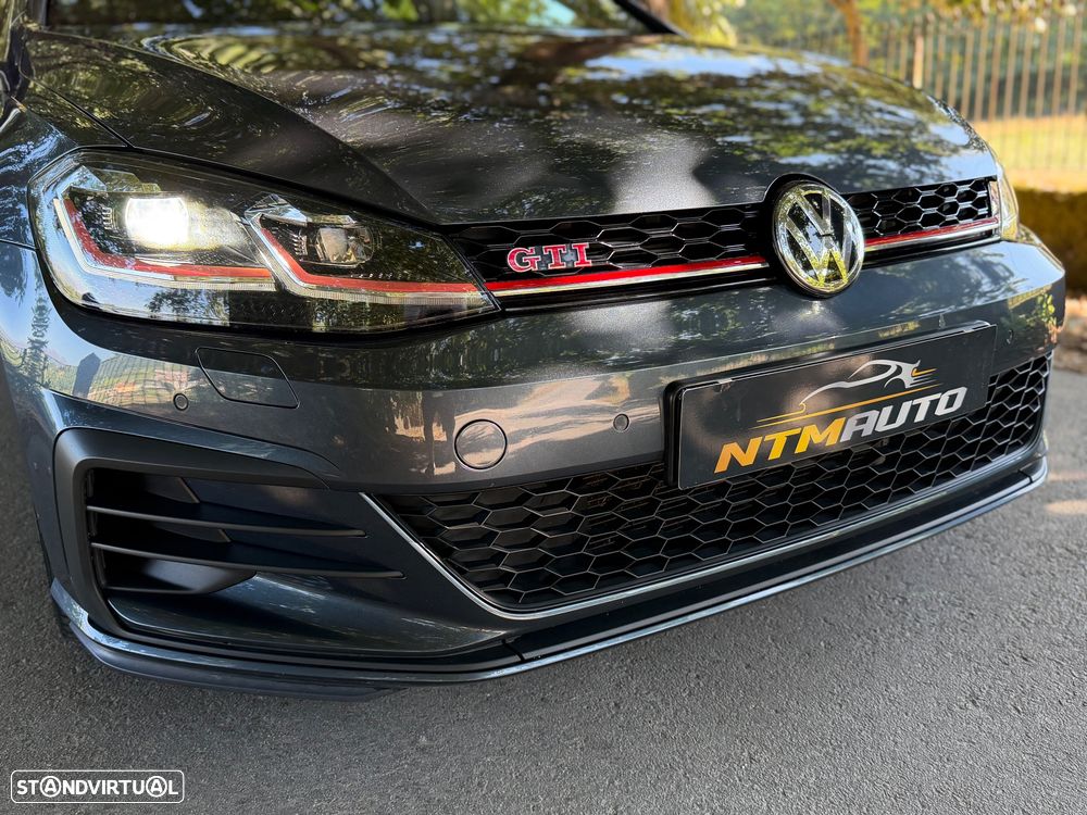 VW Golf - 17